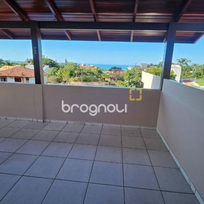 Casa com 288m², 6 quartos (sendo 2 suítes), 2 garagens, no bairro Praia Brava em Florianópolis