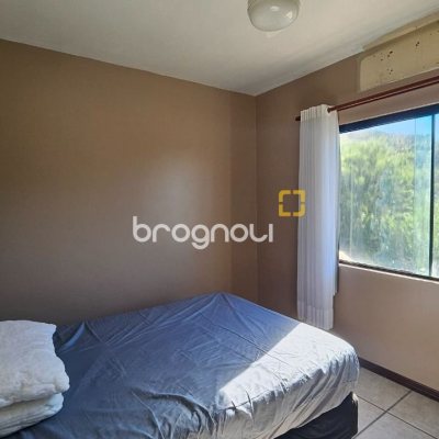 Casa com 288m², 6 quartos (sendo 2 suítes), 2 garagens, no bairro Praia Brava em Florianópolis