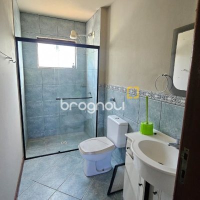 Casa com 288m², 6 quartos (sendo 2 suítes), 2 garagens, no bairro Praia Brava em Florianópolis