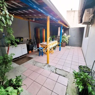 Casa com 180m², 4 quartos, 2 garagens, no bairro Bela Vista em São José