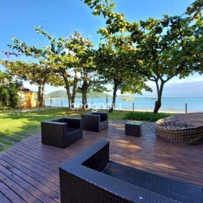 Apartamento com 122m², 3 quartos (sendo 1 suíte), 2 garagens, no bairro Santo Antônio de Lisboa em Florianópolis