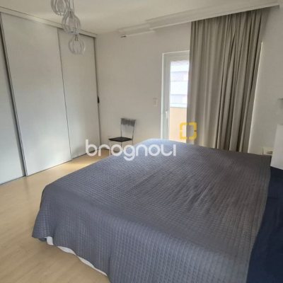 Cobertura com 327m², 5 quartos (sendo 2 suítes), 3 garagens, no bairro Trindade em Florianópolis