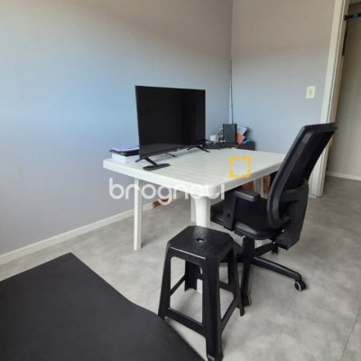 Cobertura com 327m², 5 quartos (sendo 2 suítes), 3 garagens, no bairro Trindade em Florianópolis