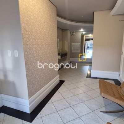 Cobertura com 327m², 5 quartos (sendo 2 suítes), 3 garagens, no bairro Trindade em Florianópolis