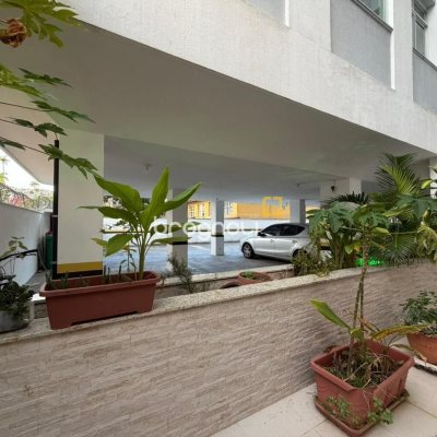 Apartamento com 106m², 3 quartos (sendo 1 suíte), 1 garagem, no bairro Centro em Florianópolis