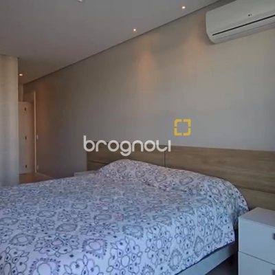 Apartamento com 147m², 2 quartos (sendo 2 suítes), 2 garagens, no bairro Jurerê Internacional em Florianópolis