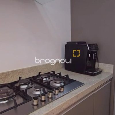 Apartamento com 147m², 2 quartos (sendo 2 suítes), 2 garagens, no bairro Jurerê Internacional em Florianópolis