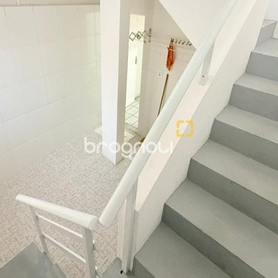 Casa com 76m², 4 quartos, 1 garagem, no bairro São João do Rio Vermelho em Florianópolis