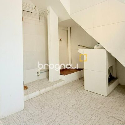 Casa com 76m², 4 quartos, 1 garagem, no bairro São João do Rio Vermelho em Florianópolis