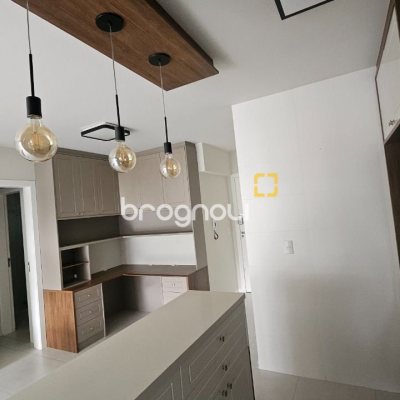 Apartamento com 72m², 2 quartos (sendo 1 suíte), 1 garagem, no bairro Saco Grande em Florianópolis
