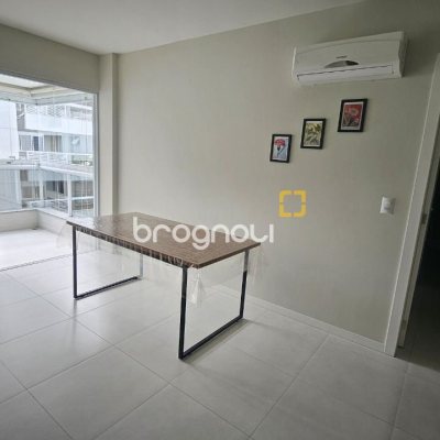 Apartamento com 72m², 2 quartos (sendo 1 suíte), 1 garagem, no bairro Saco Grande em Florianópolis