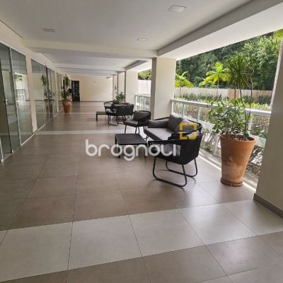 Apartamento com 72m², 2 quartos (sendo 1 suíte), 1 garagem, no bairro Saco Grande em Florianópolis