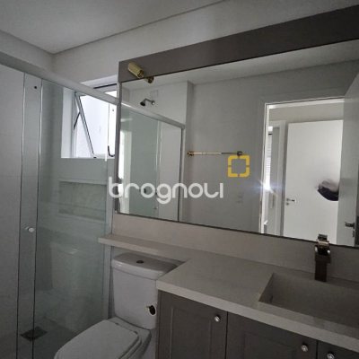 Apartamento com 72m², 2 quartos (sendo 1 suíte), 1 garagem, no bairro Saco Grande em Florianópolis