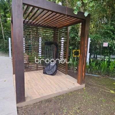 Apartamento com 72m², 2 quartos (sendo 1 suíte), 1 garagem, no bairro Saco Grande em Florianópolis