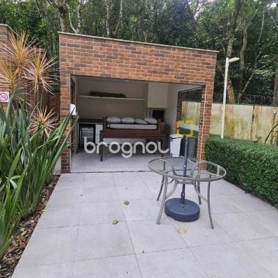 Apartamento com 72m², 2 quartos (sendo 1 suíte), 1 garagem, no bairro Saco Grande em Florianópolis