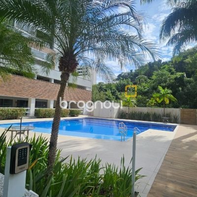 Apartamento com 72m², 2 quartos (sendo 1 suíte), 1 garagem, no bairro Saco Grande em Florianópolis