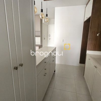 Apartamento com 72m², 2 quartos (sendo 1 suíte), 1 garagem, no bairro Saco Grande em Florianópolis