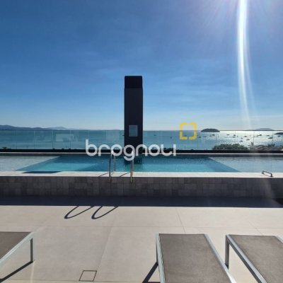 Apartamento com 130m², 3 quartos (sendo 1 suíte), 2 garagens, no bairro Jurerê em Florianópolis