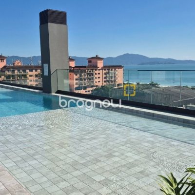 Apartamento com 130m², 3 quartos (sendo 1 suíte), 2 garagens, no bairro Jurerê em Florianópolis