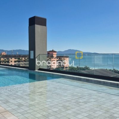 Apartamento com 130m², 3 quartos (sendo 1 suíte), 2 garagens, no bairro Jurerê em Florianópolis