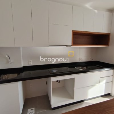 Studio com 32m², 1 quarto, 1 garagem, no bairro Centro em Florianópolis