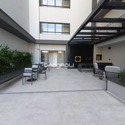 Studio com 32m², 1 quarto, 1 garagem, no bairro Centro em Florianópolis