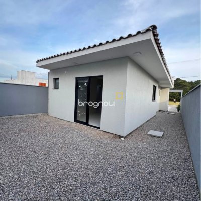 Casa com 190m², 3 quartos (sendo 1 suíte), 2 garagens, no bairro Rio Vermelho em Florianópolis