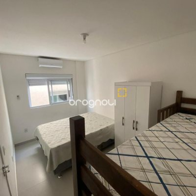 Apartamento com 79m², 2 quartos (sendo 1 suíte), 1 garagem, no bairro São João do Rio Vermelho em Florianópolis