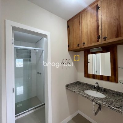 Apartamento com 88m², 3 quartos (sendo 1 suíte), 2 garagens, no bairro Pantanal em Florianópolis