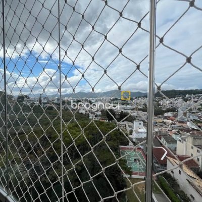 Apartamento com 88m², 3 quartos (sendo 1 suíte), 2 garagens, no bairro Pantanal em Florianópolis