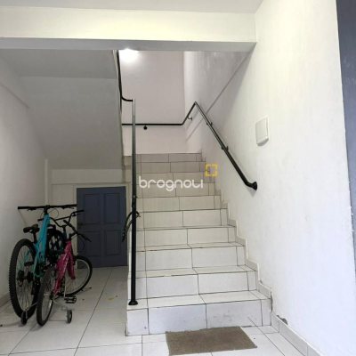 Apartamento com 47m², 2 quartos, no bairro São João do Rio Vermelho em Florianópolis