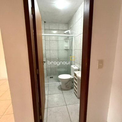 Apartamento com 47m², 2 quartos, no bairro São João do Rio Vermelho em Florianópolis