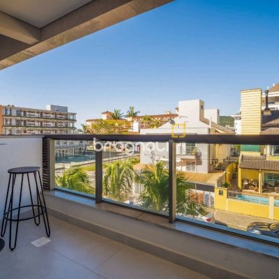 Apartamento com 115m², 3 quartos (sendo 3 suítes), 2 garagens, no bairro Jurerê em Florianópolis