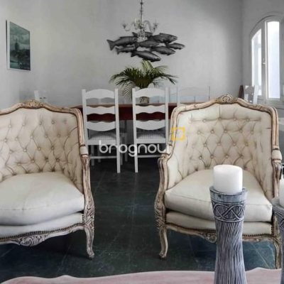 Casa de Condomínio com 160m², 3 quartos (sendo 1 suíte), 2 garagens, no bairro Ponta das Canas em Florianópolis