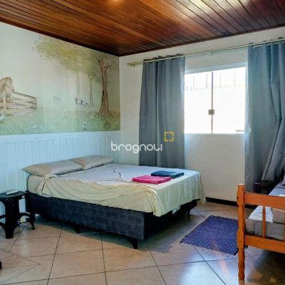 Cobertura com 126m², 3 quartos (sendo 1 suíte), 1 garagem, no bairro Cachoeira do Bom Jesus em Florianópolis