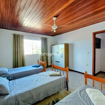 Cobertura com 126m², 3 quartos (sendo 1 suíte), 1 garagem, no bairro Cachoeira do Bom Jesus em Florianópolis