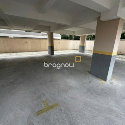 Apartamento com 71m², 2 quartos (sendo 2 suítes), 1 garagem, no bairro Cachoeira do Bom Jesus em Florianópolis