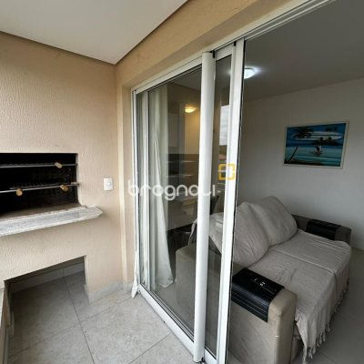 Apartamento com 71m², 2 quartos (sendo 2 suítes), 1 garagem, no bairro Cachoeira do Bom Jesus em Florianópolis