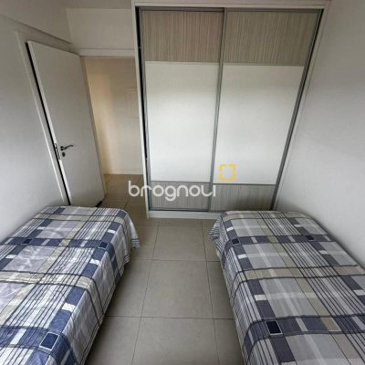 Apartamento com 71m², 2 quartos (sendo 2 suítes), 1 garagem, no bairro Cachoeira do Bom Jesus em Florianópolis