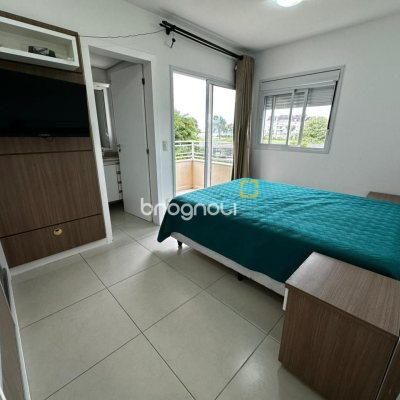 Apartamento com 71m², 2 quartos (sendo 2 suítes), 1 garagem, no bairro Cachoeira do Bom Jesus em Florianópolis