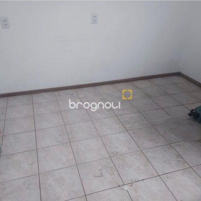 Casa com 138m², 2 quartos, no bairro Centro em Palhoça