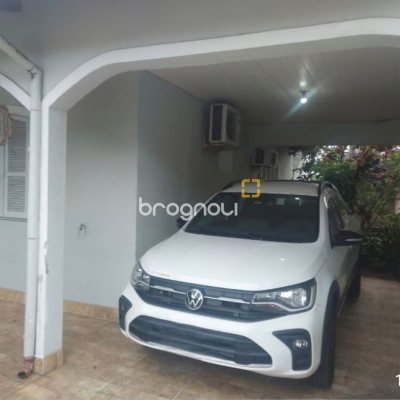 Casa com 138m², 2 quartos, no bairro Centro em Palhoça