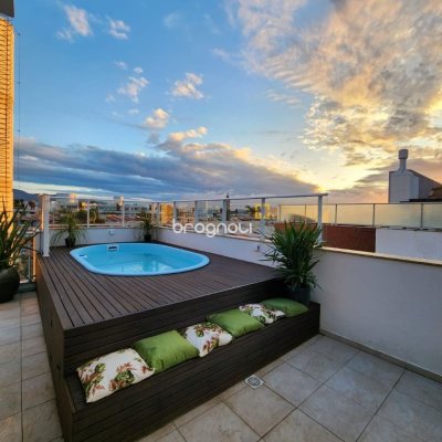 Apartamento com 145m², 3 quartos (sendo 1 suíte), 2 garagens, no bairro Cachoeira do Bom Jesus em Florianópolis
