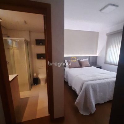 Apartamento com 145m², 3 quartos (sendo 1 suíte), 2 garagens, no bairro Cachoeira do Bom Jesus em Florianópolis