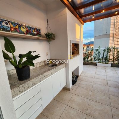Apartamento com 145m², 3 quartos (sendo 1 suíte), 2 garagens, no bairro Cachoeira do Bom Jesus em Florianópolis