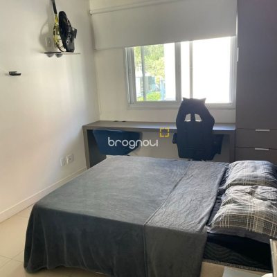 Apartamento com 49m², 1 quarto, 1 garagem, no bairro Jurerê em Florianópolis