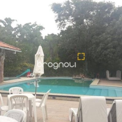 Hotel com 2100m², 42 quartos (sendo 42 suítes), 150 garagens, no bairro Ingleses do Rio Vermelho em Florianópolis