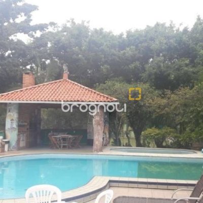 Hotel com 2100m², 42 quartos (sendo 42 suítes), 150 garagens, no bairro Ingleses do Rio Vermelho em Florianópolis