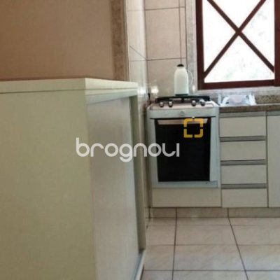 Hotel com 2100m², 42 quartos (sendo 42 suítes), 150 garagens, no bairro Ingleses do Rio Vermelho em Florianópolis