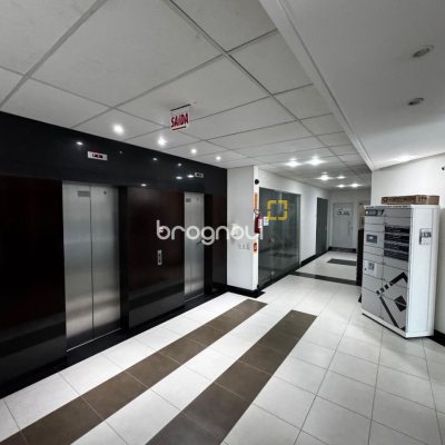 Sala com 50m², 1 garagem, no bairro João Paulo em Florianópolis